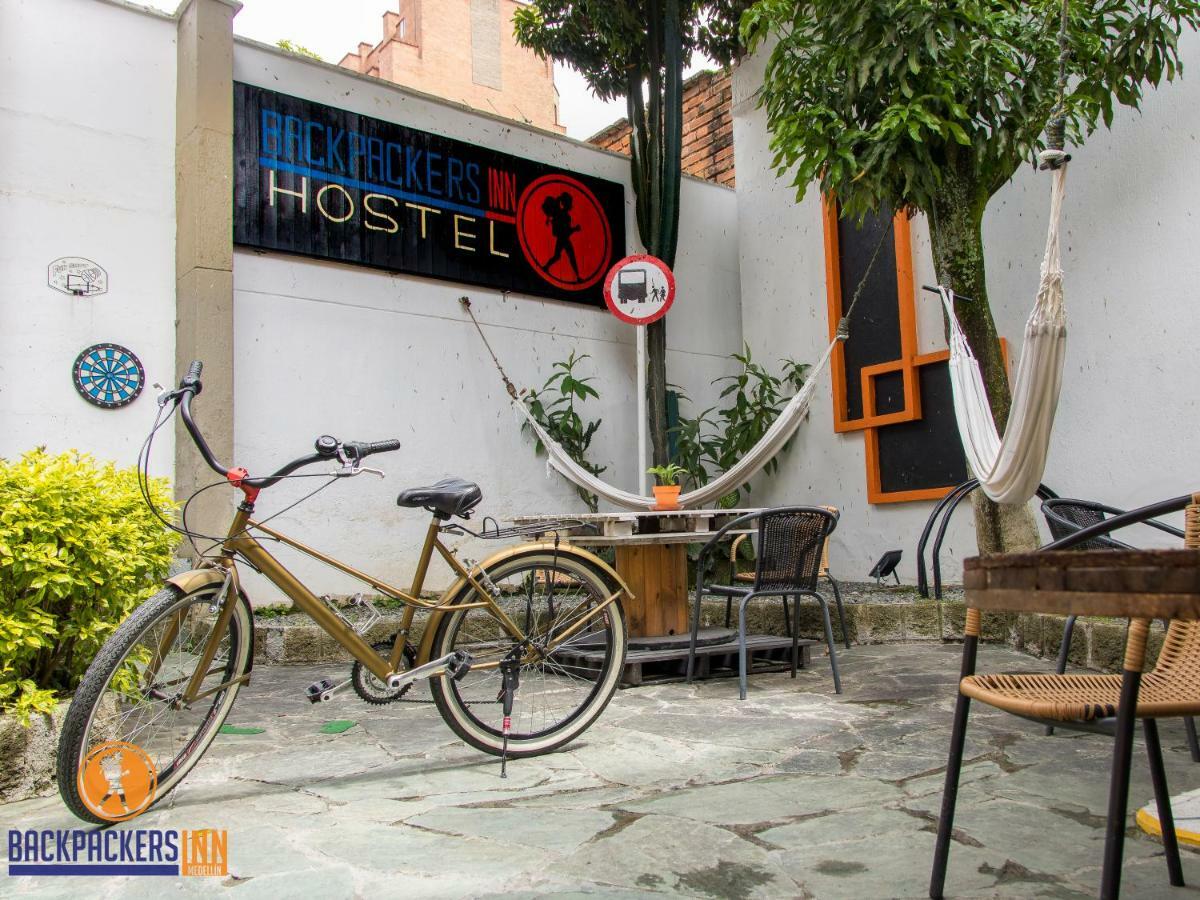 Backpackers Inn Medellin Exterior photo